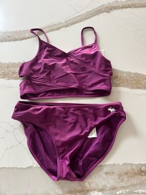 Abercrombie Kids Two-Piece Plum/Magenta Bikini Set, size 13/14